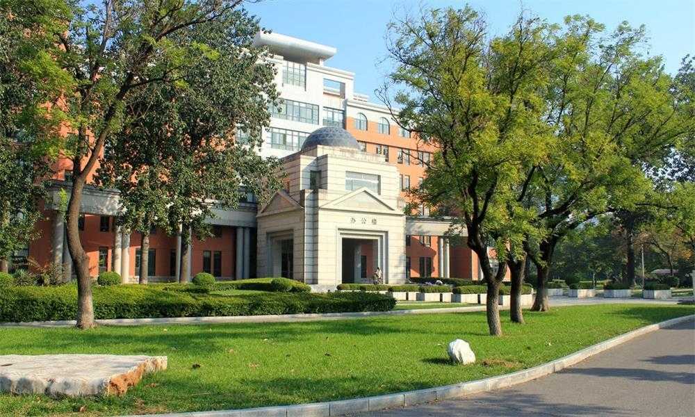 大学校园建筑形象